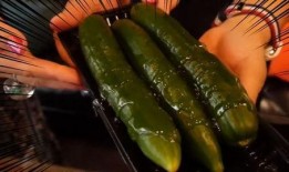 网红小青蛙吃瓜,揭秘娱乐圈幕后真相